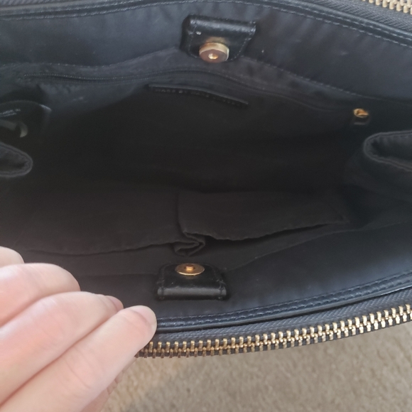 Marc by Marc Jacobs handbag - Picture 9 of 13